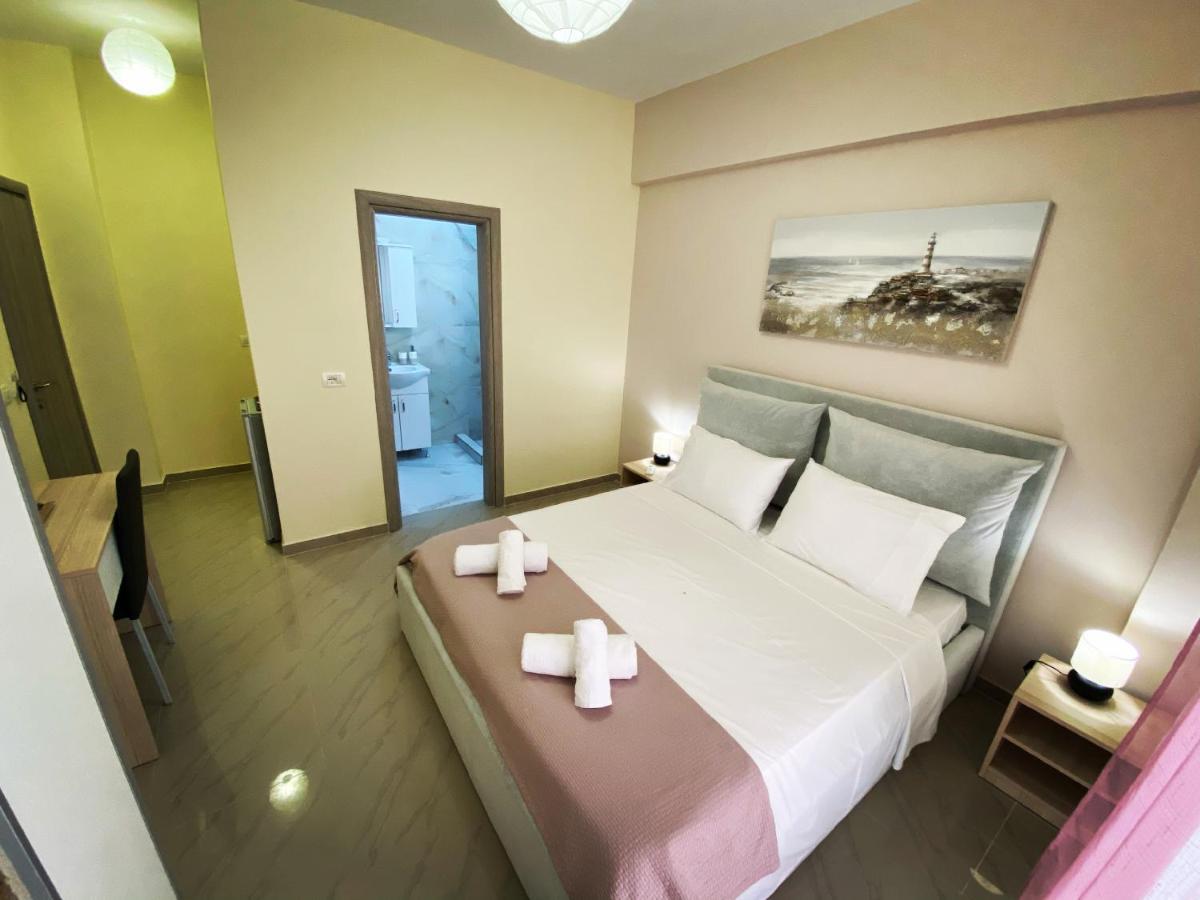 Elizabeth Apartments Himare Eksteriør bilde