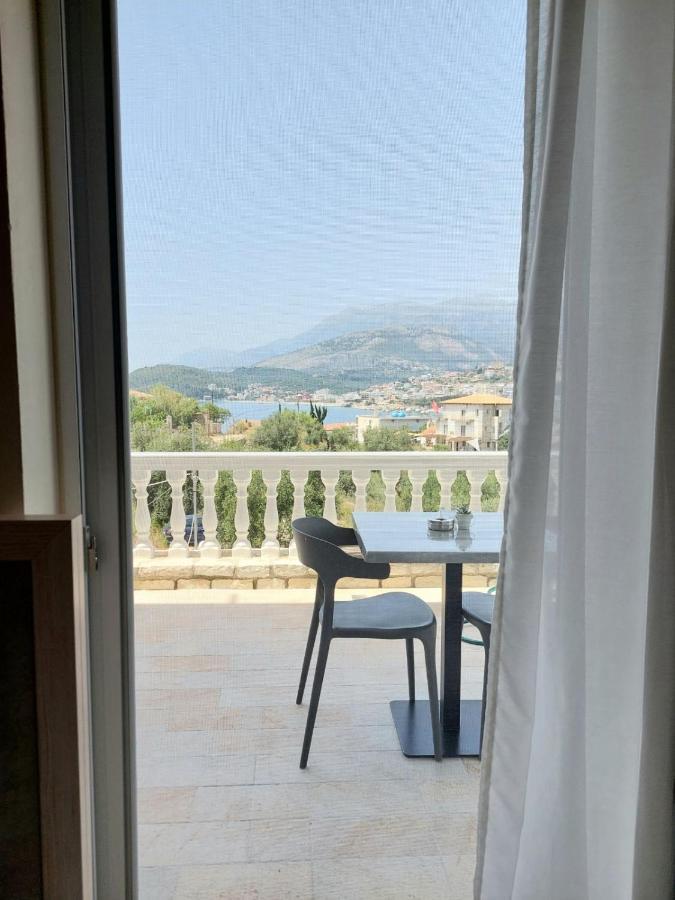 Elizabeth Apartments Himare Eksteriør bilde