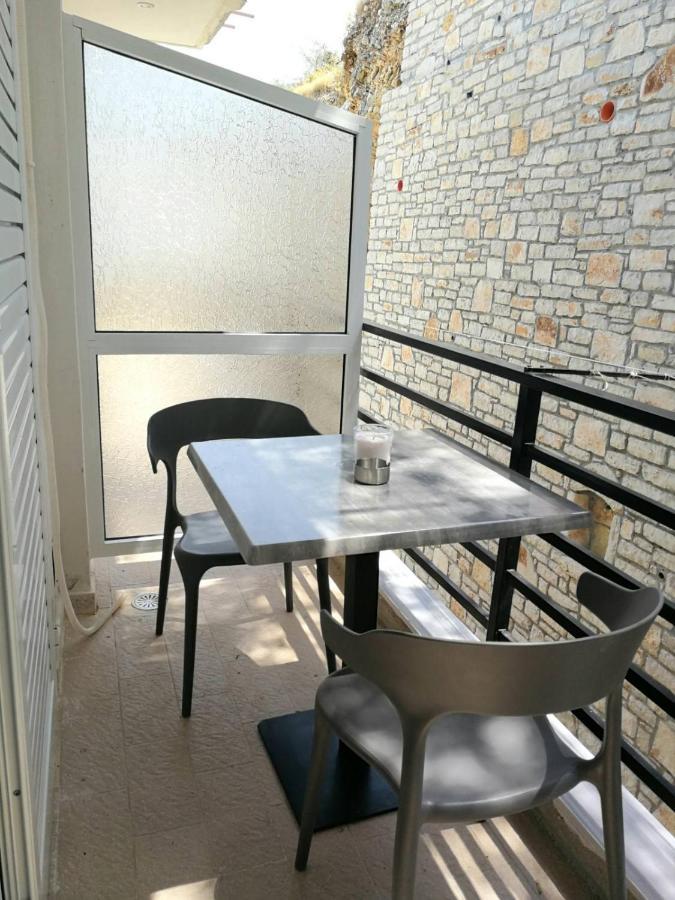 Elizabeth Apartments Himare Eksteriør bilde